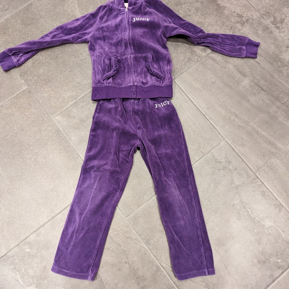 Juicy Couture Girls Sweatsuit